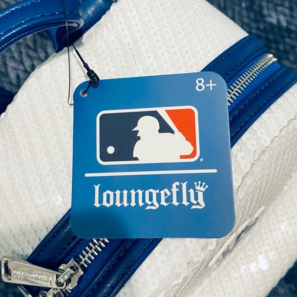 ⚾🌟 LIMITED EDITION⚾🌟 LOUNGEFLY MLB LOS ANGELES DODGERS SEQUIN MINI BACKPACK - Picture 13 of 13